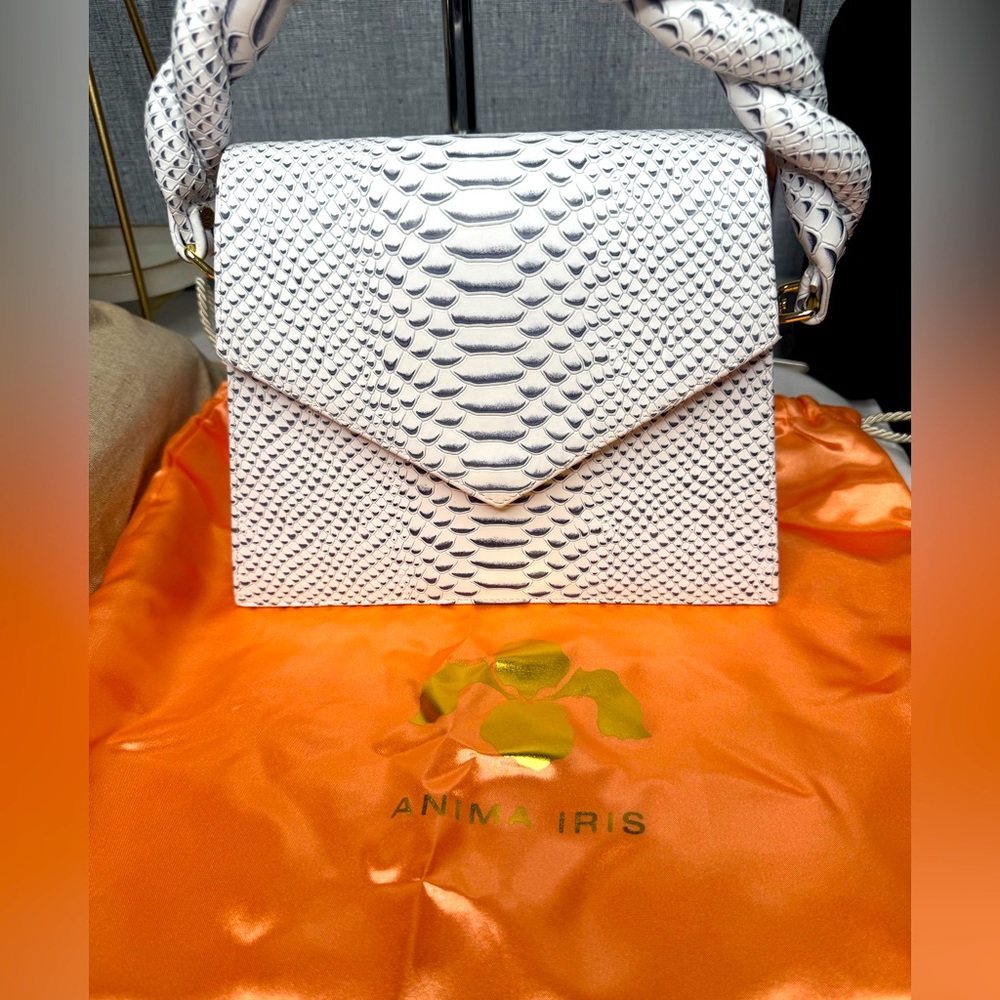 NWOT Anima Iris | Zaza Grande
